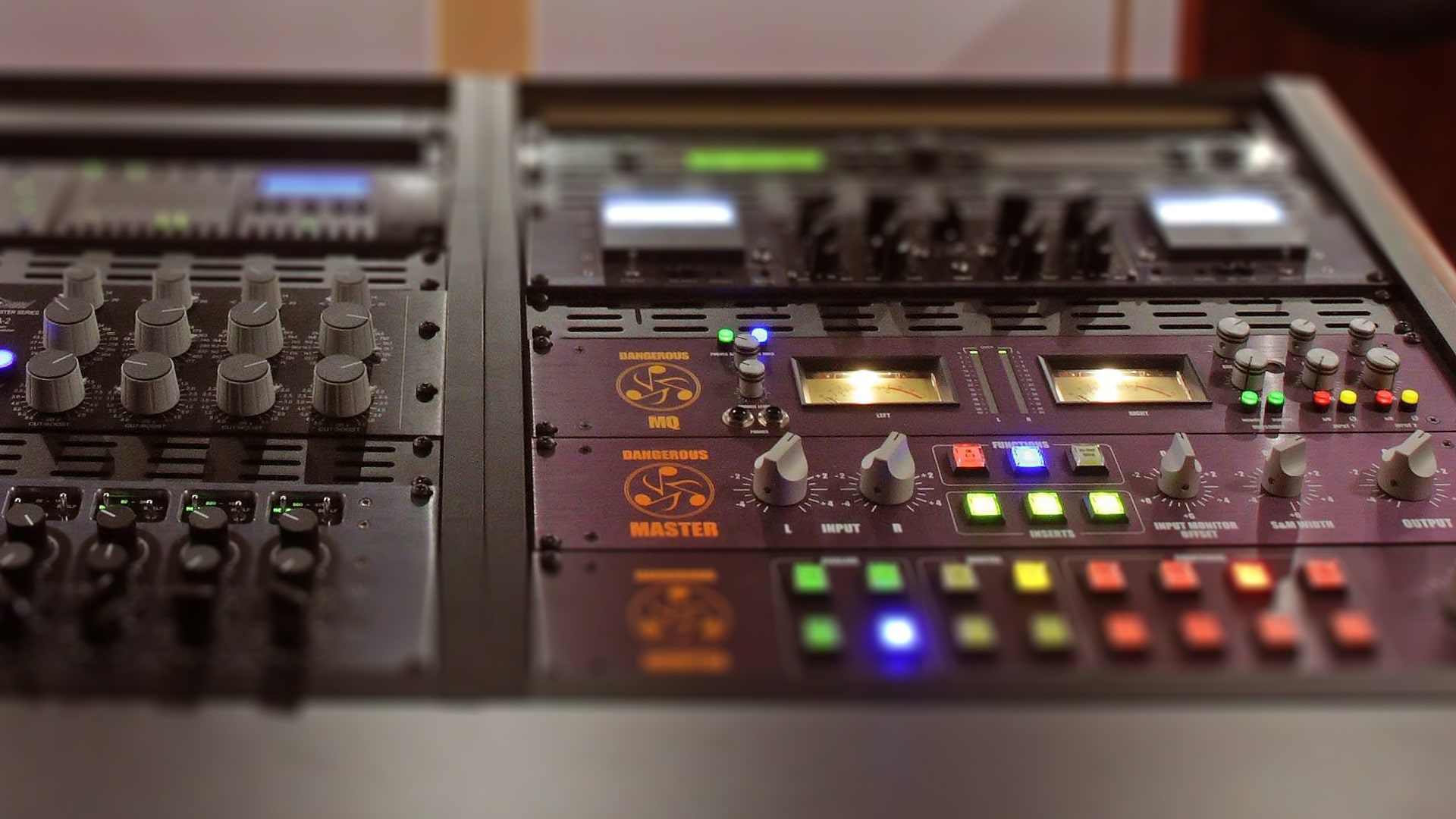 Best Five Popular Mixing Plugins